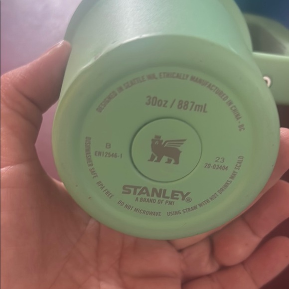 Stanley Insulated Travel Mug Set - Green, White, Blue and Iced Blue - Picture 7 of 10